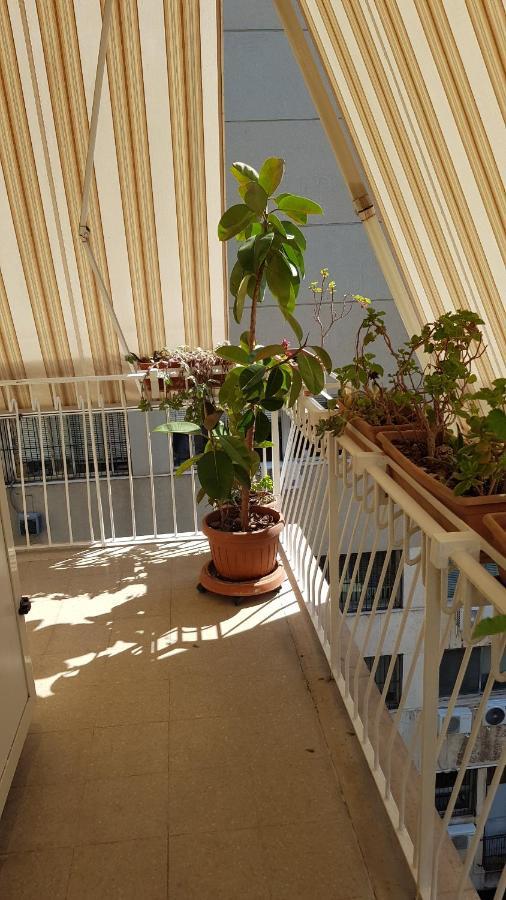 Marco'S Apartment Colosseum Рим Екстер'єр фото