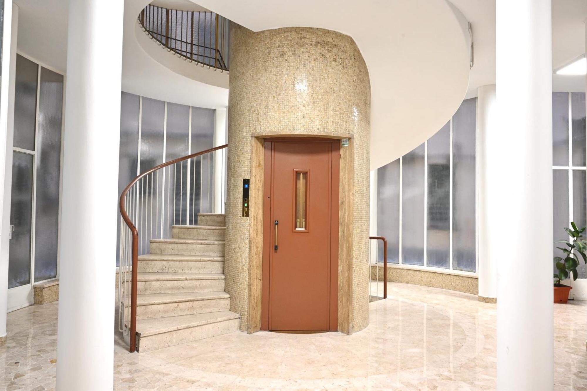 Marco'S Apartment Colosseum Рим Екстер'єр фото